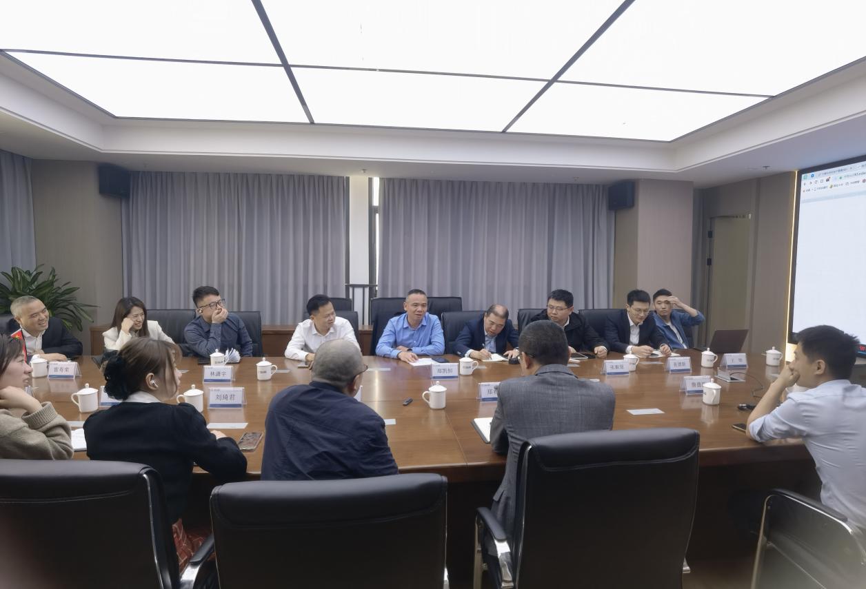 匯融投資集團攜手興業(yè)銀行推進農(nóng)村生產(chǎn)要素流轉(zhuǎn)融資服務平臺建設