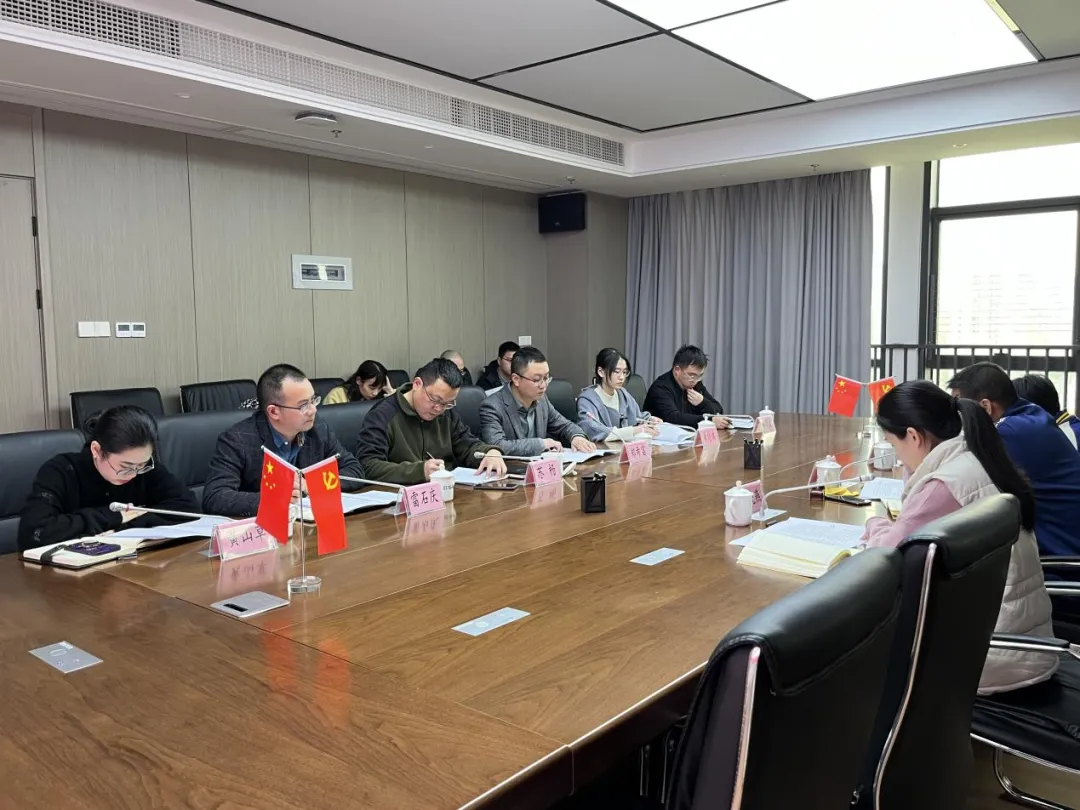 市國(guó)資委領(lǐng)導(dǎo)深入?yún)R融投資集團(tuán)、匯聚基金公司開展調(diào)研指導(dǎo)工作